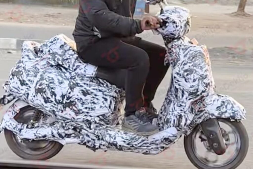 Next-Gen Bajaj Chetak Spied