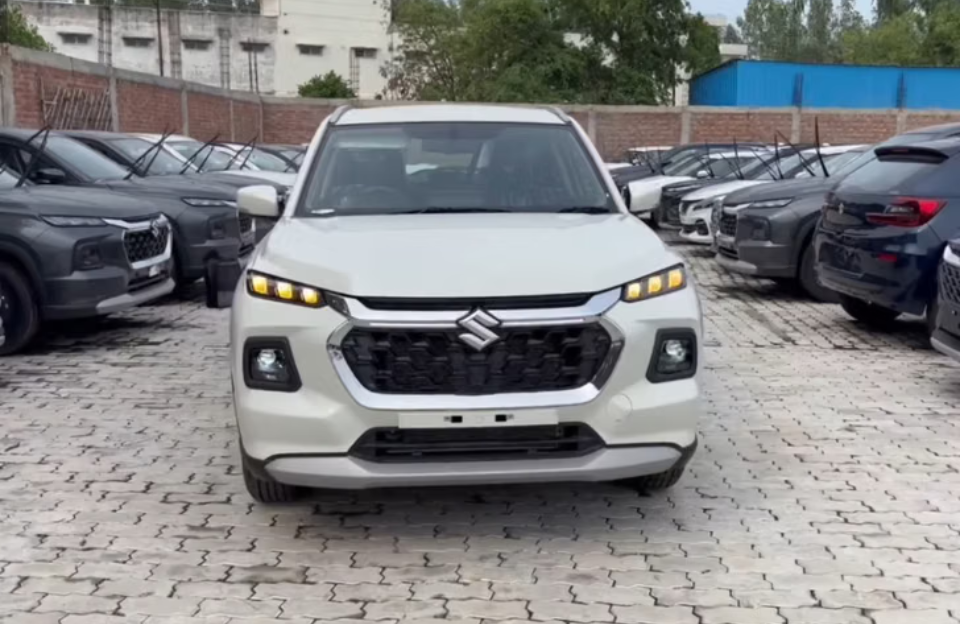 Maruti Grand Vitara Discounts Rise to ₹2.1 Lakh in November 2025 — Best Nexa Deals of the Month