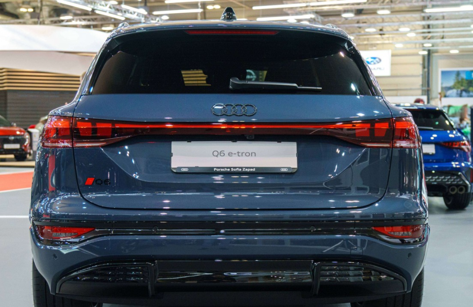 audi q6 e tron